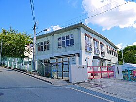 ヴィルヌーブ学園前IIIセンフォニ  ｜ 奈良県奈良市学園中5丁目（賃貸マンション3LDK・3階・70.01㎡） その9