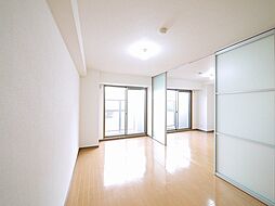 きれいな洋室です