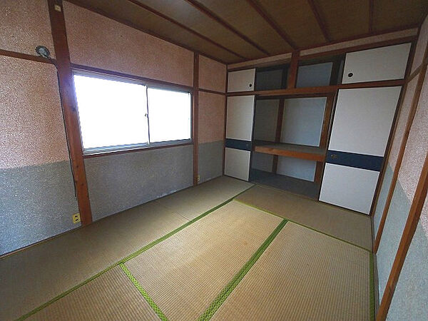 画像24:日本らしい落ち着いた雰囲気の和室です