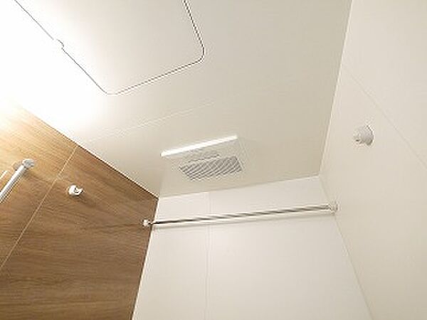 画像13:浴室換気扇