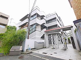 レピックス学園前  ｜ 奈良県奈良市鶴舞西町（賃貸マンション2LDK・2階・73.20㎡） その1