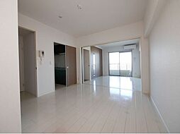 福岡市地下鉄箱崎線 呉服町駅 徒歩2分の賃貸マンション 11階2Kのリビング/ダイニング