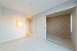 J・プレミアムリゾート 1階1LDKのリビング/ダイニング