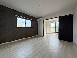 DOMANI鷹取 2階1LDKのリビング/ダイニング