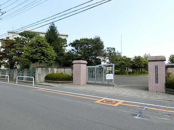 画像30:【小学校】鶴ヶ島市立第二小学校まで819ｍ