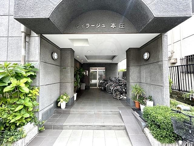 エントランス