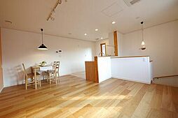 メゾン　ド　フェリシア B 1階1LDKのリビング/ダイニング