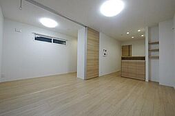 ひょうたんＢｏｘ 101 1階1LDKのリビング/ダイニング