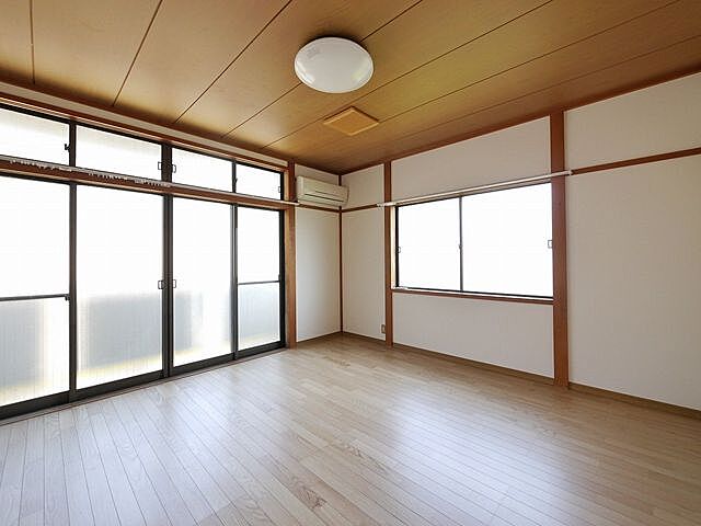 洋室