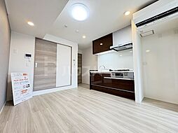 つくばエクスプレス 六町駅 徒歩7分の賃貸アパート 2階1LDKのリビング/ダイニング