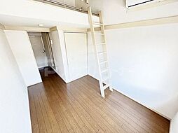 フラット北綾瀬 106 1階ワンルームのリビング/ダイニング