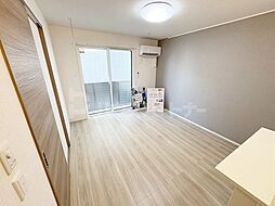 セレスティア加賀 1階1LDKのリビング/ダイニング