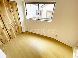 日暮里舎人ライナー 見沼代親水公園駅 徒歩1分の賃貸アパート 3階1LDKのリビング/ダイニング