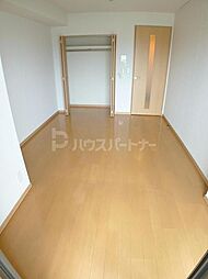 ロイヤルKJ 1304 13階1Kのリビング/ダイニング