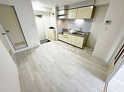 ＫODAヒルズ四つ木 303 3階2DKのリビング/ダイニング