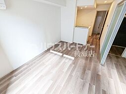 メゾン北綾瀬 202 2階1LDKのリビング/ダイニング