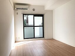 コートエレガンスＥ 1階ワンルームのリビング/ダイニング