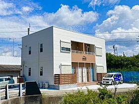 La.room 202 ｜ 和歌山県有田郡有田川町大字天満44-16（賃貸アパート1LDK・2階・31.50㎡） その1