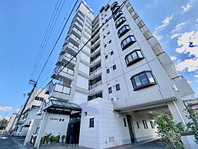 パル・シャトー海南 102 ｜ 和歌山県海南市日方1272-1（賃貸マンション2LDK・1階・61.90㎡） その1