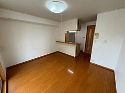 ピアチェーレB 2階1LDKのリビング/ダイニング