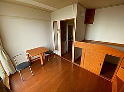 クレール 1階1Kのリビング/ダイニング