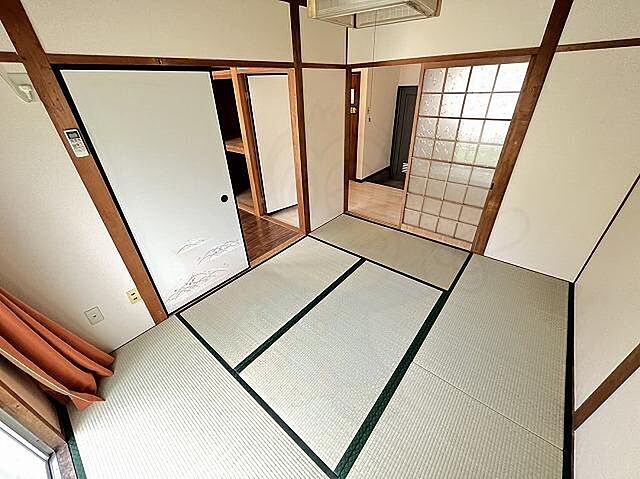 寝室