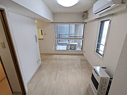 フェニックス円山 203 2階1LDKのリビング/ダイニング