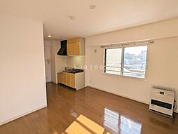 マイスターシャーレ桑園（旧コンフォート桑園） 503 5階1LDKのリビング/ダイニング