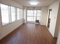 ドミ円山 111 1階1LDKのリビング/ダイニング