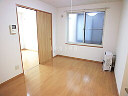 サンライズＮ5 202 2階1LDKのリビング/ダイニング