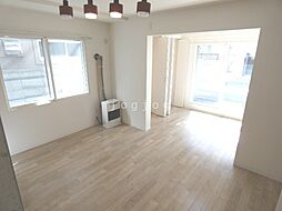 ルーエ北円山 102 1階1LDKのリビング/ダイニング