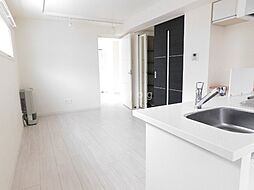 フォレストヒルズＮＥ44 402 4階1LDKのリビング/ダイニング