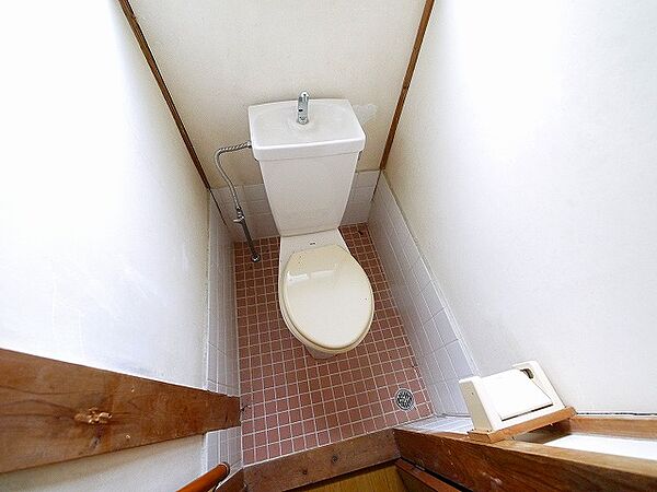 画像9:コンパクトで使いやすいトイレです