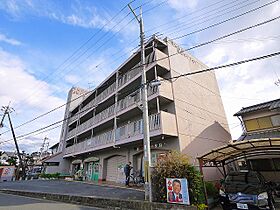 奈良県奈良市山陵町（賃貸マンション1LDK・4階・47.30㎡） その1