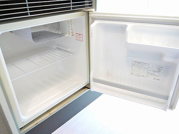 画像12:冷蔵庫付き
