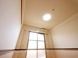 アイリスハイツ8号館