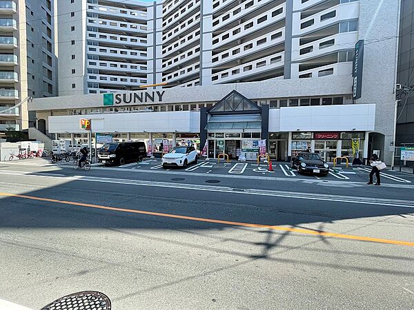 ネストピア平尾駅前