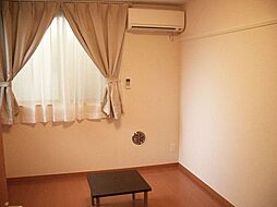 レオパレスなでしこ 1階1Kのリビング/ダイニング