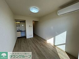 マ・メゾン西荻窪 402 4階ワンルームのリビング/ダイニング