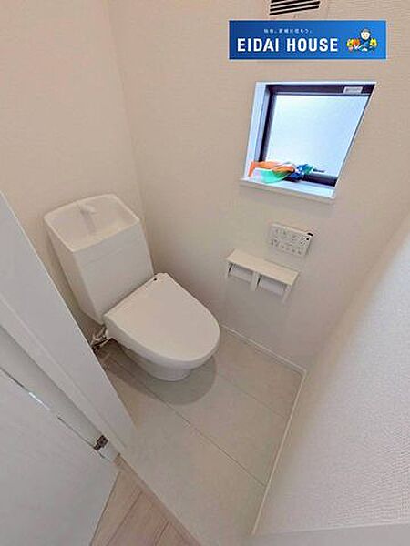 トイレを拡大表示
