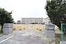 周辺：石巻市立釜小学校 700m