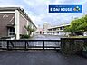 周辺：仙台市立吉成小学校 徒歩27分。 2100m