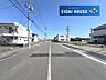 その他：前面道路含む外観