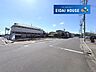 その他：前面道路含む外観