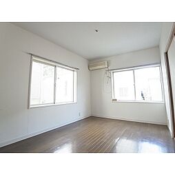 井の頭イースト 101 1階2DKのリビング/ダイニング