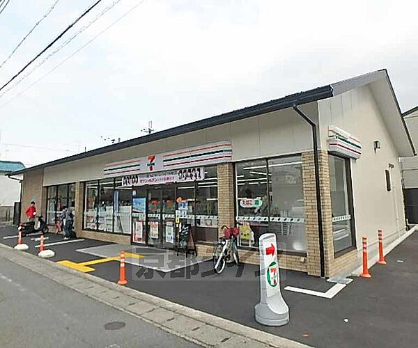 画像30:セブンイレブン京都上桂宮ノ後町店まで110m 上桂駅近で使いやすいセブンレイブンです。
