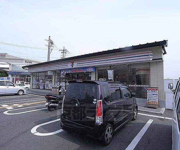 画像30:セブンイレブン京都大枝中山店まで160m 9号線沿いの角地で利用しやすいロケーション