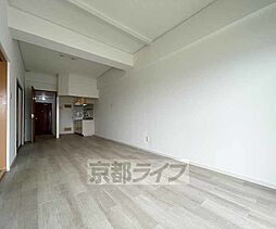 阪急京都本線 西向日駅 徒歩13分の賃貸マンション 4階2LDKのリビング/ダイニング