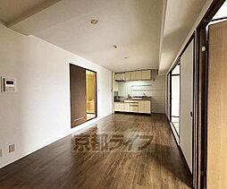 JR東海道・山陽本線 長岡京駅 徒歩22分の賃貸マンション 5階3LDKのリビング/ダイニング