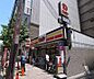 周辺：デイリーヤマザキ四条河原町南店まで6m 街中の便利な立地